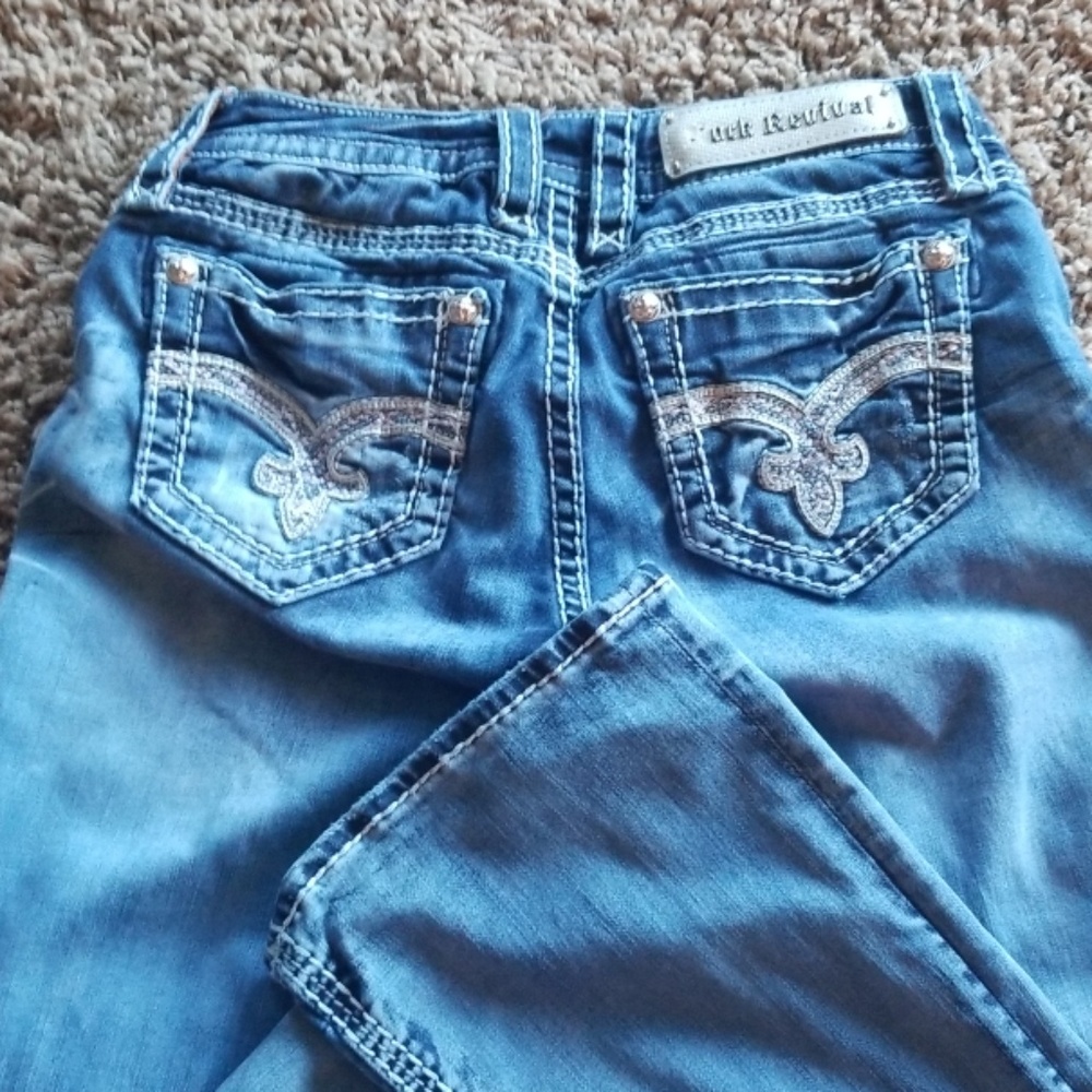 Womens Jeans Rock Revival sz 27 33in inseam